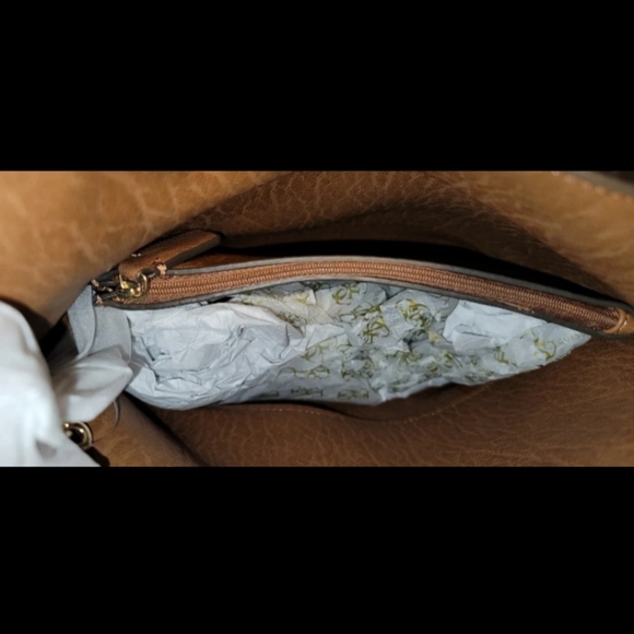 NWT Calvin Klein Tote Shoulder women's handbag crossbody, R-Sonoma H5DEZ4CK lug - Picture 9 of 11